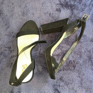 Black High Heels